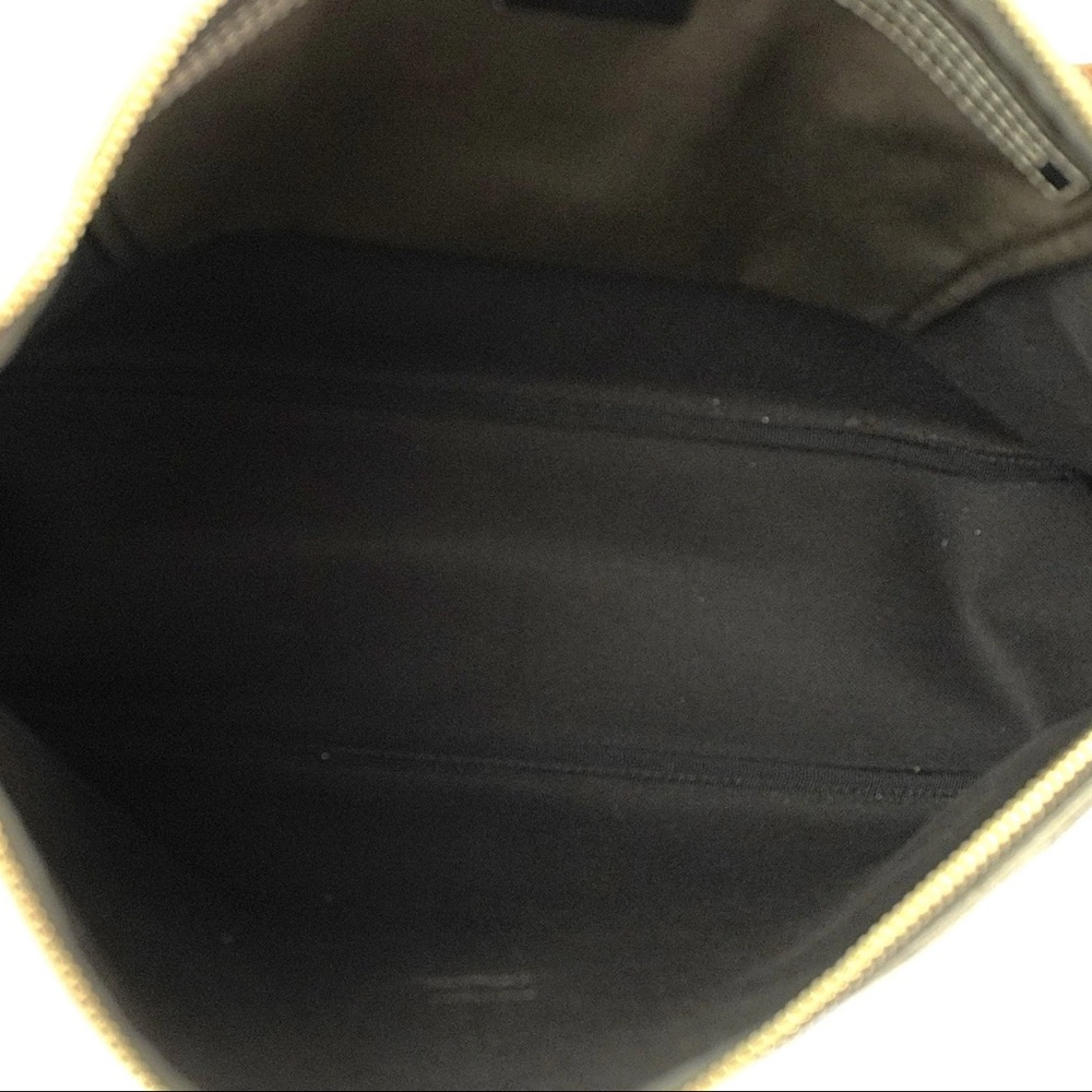Gucci GG Supreme Shoulder Bag In Beige Coated Canvas And Metallic - Picture 5 of 10